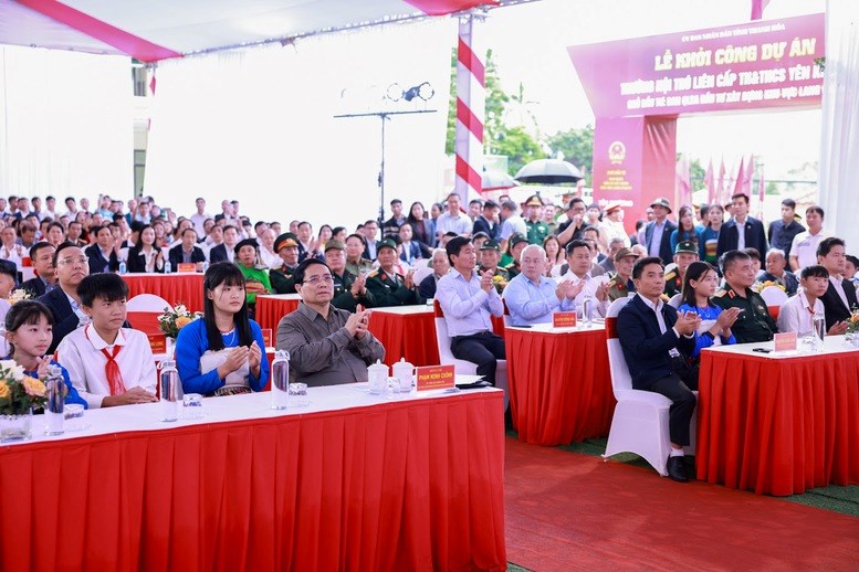 Khởi công đồng loạt các trường phổ thông nội trú liên cấp tại các xã biên giới đất liền - ảnh 2