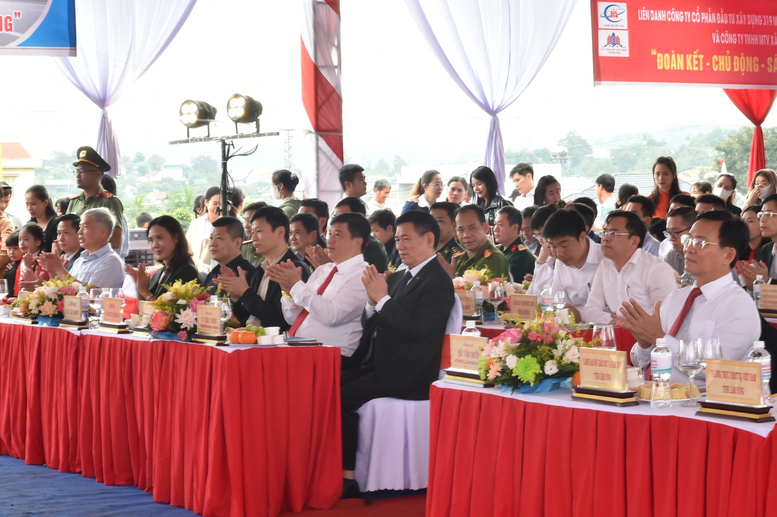 Khởi công đồng loạt các trường phổ thông nội trú liên cấp tại các xã biên giới đất liền - ảnh 7