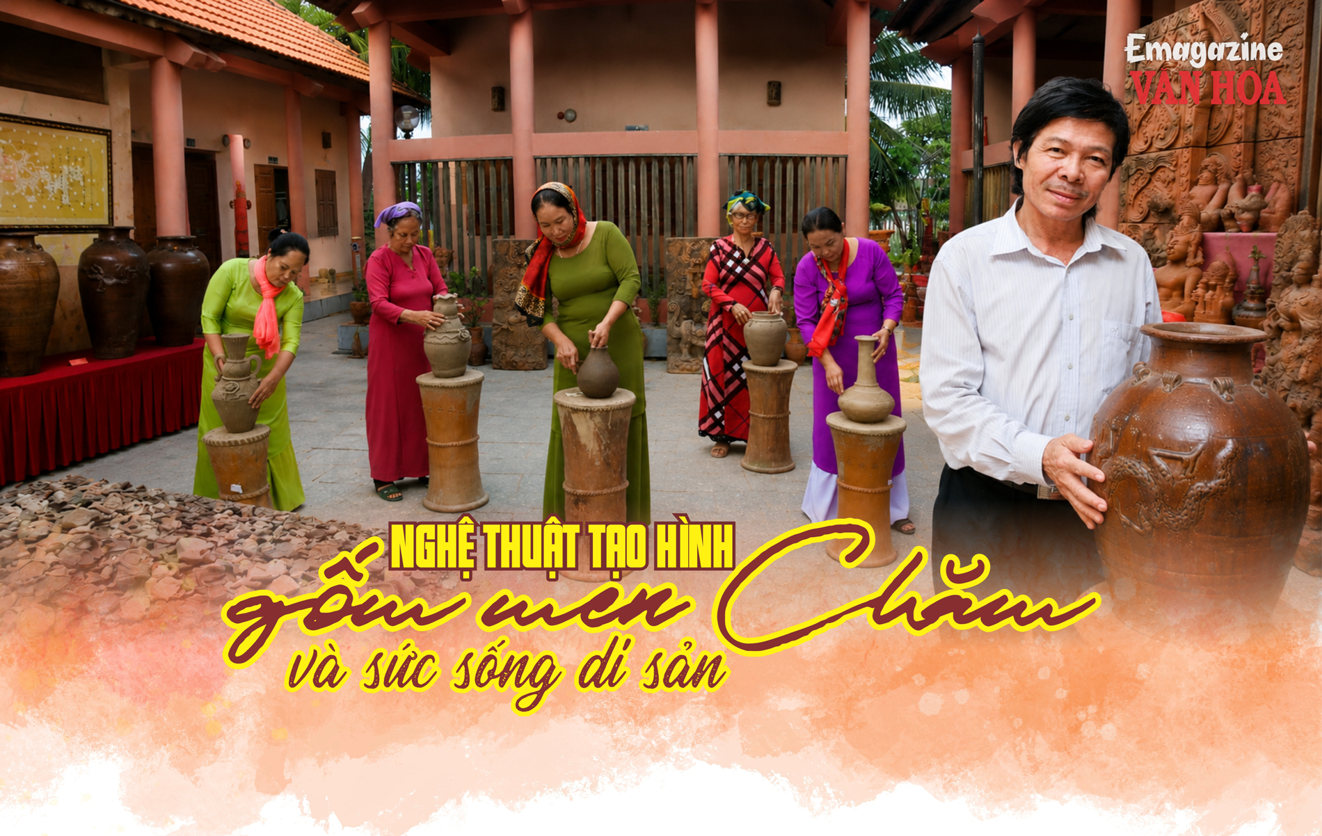 Nghệ nhân Chăm tạo hình gốm thủ công tại làng gốm Bàu Trúc - di sản văn hóa phi vật thể của nhân loại