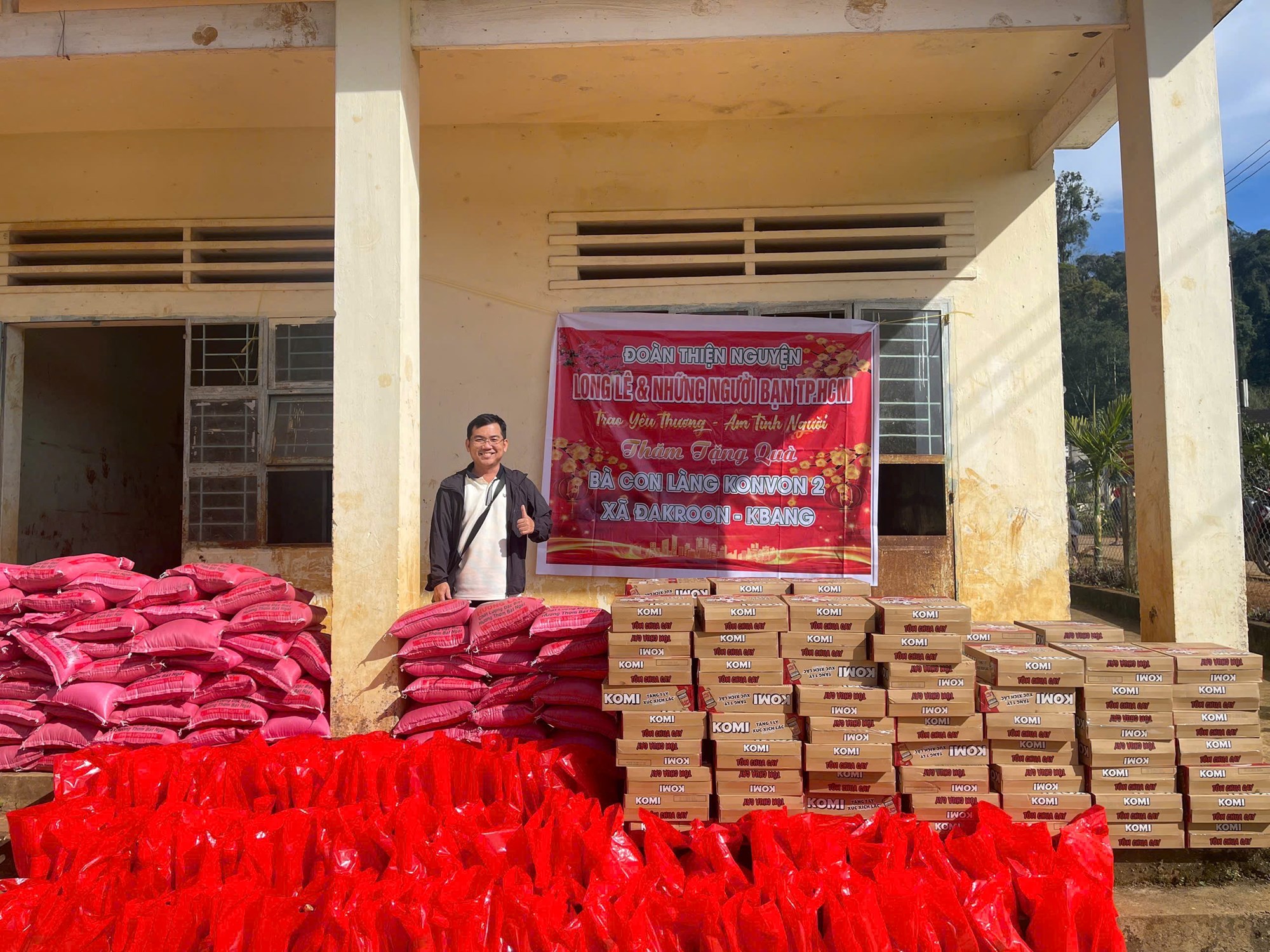 (Emagazine) Người thầy gieo mầm yêu thương - ảnh 4