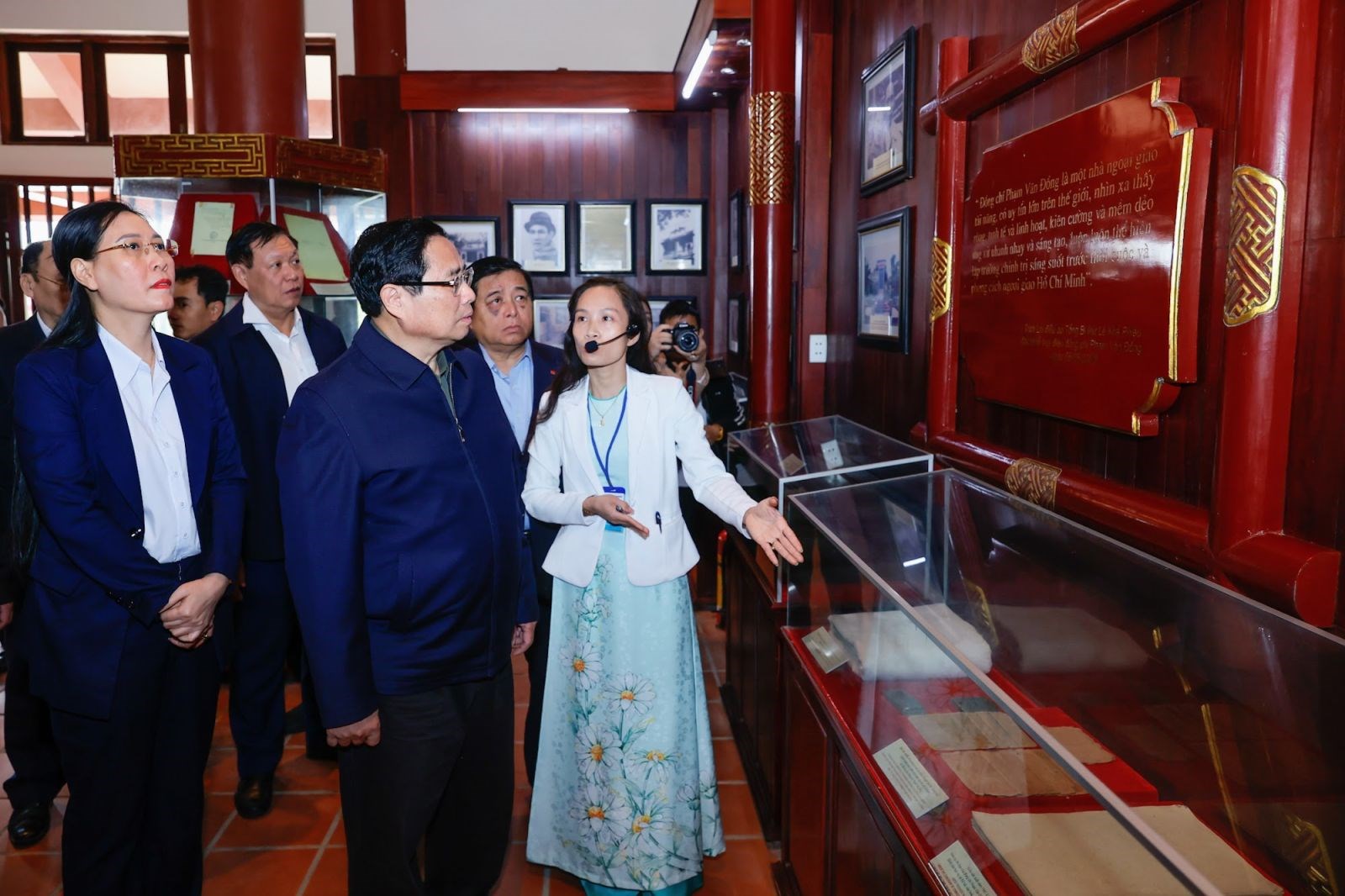 Bài 1: Những kỷ vật còn mãi với thời gian - ảnh 3