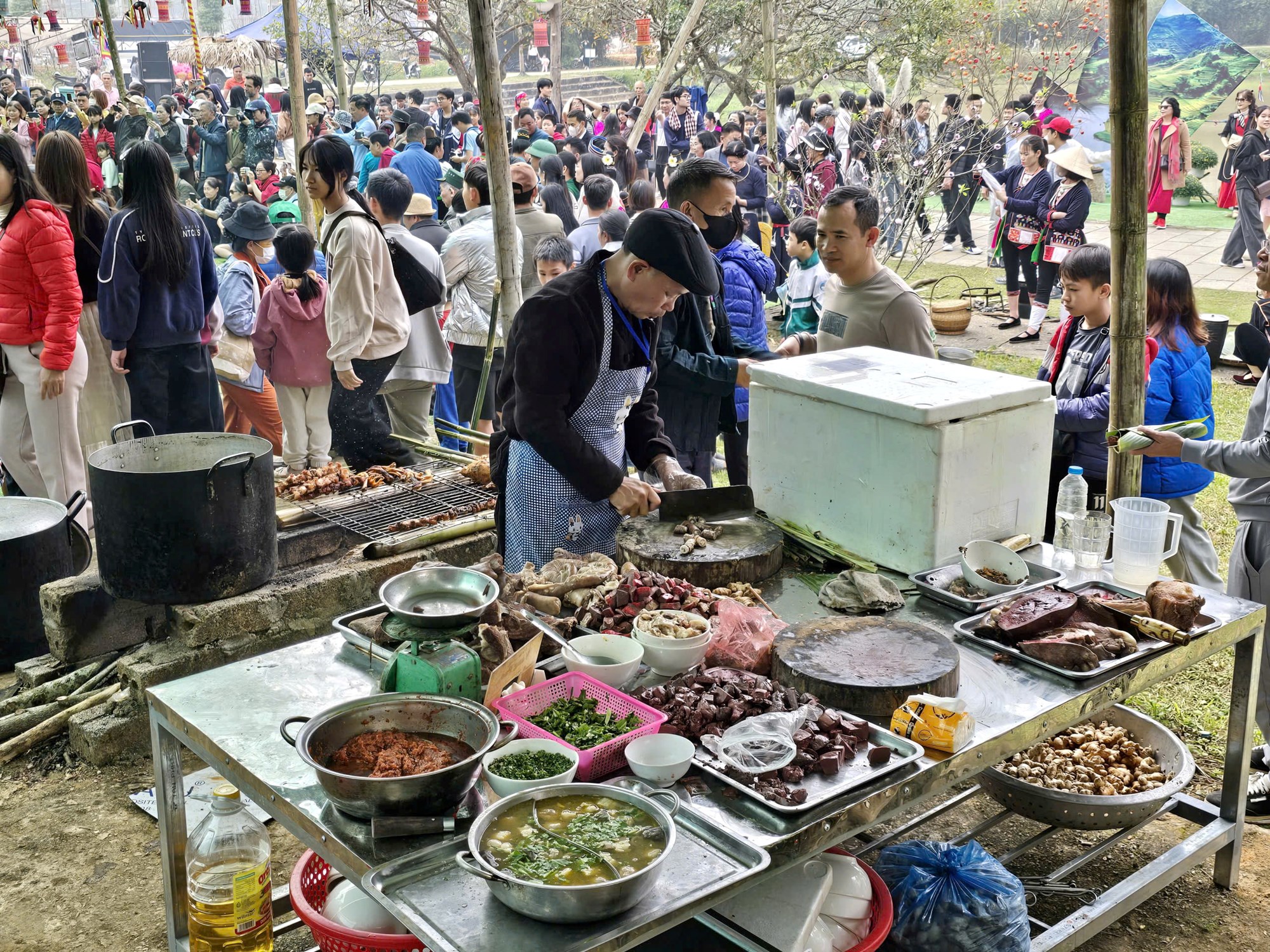 (Emagazine) Đến Làng đi chợ vùng cao dịp 30.4 - 1.5 - ảnh 5