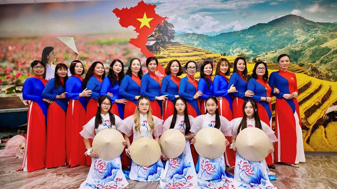 Bài 2: Những người giữ hồn áo dài ở xứ người - ảnh 9