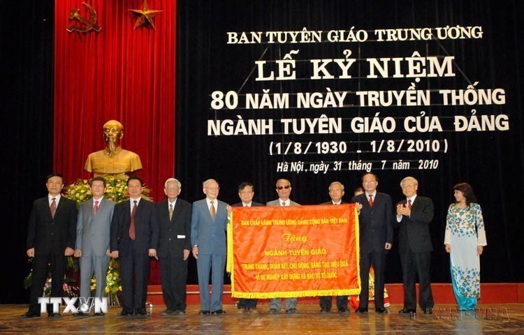 Ngành Tuyên giáo tiên phong đổi mới tư duy, phát huy vai trò trong kỷ nguyên mới - ảnh 20