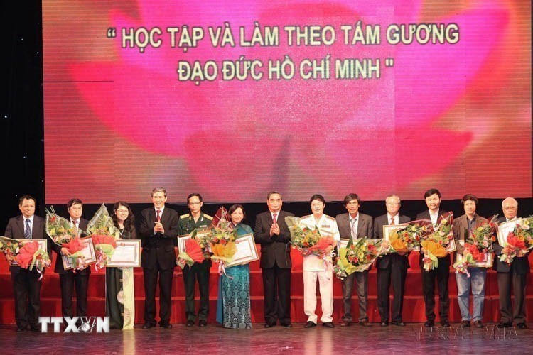 Ngành Tuyên giáo tiên phong đổi mới tư duy, phát huy vai trò trong kỷ nguyên mới - ảnh 22