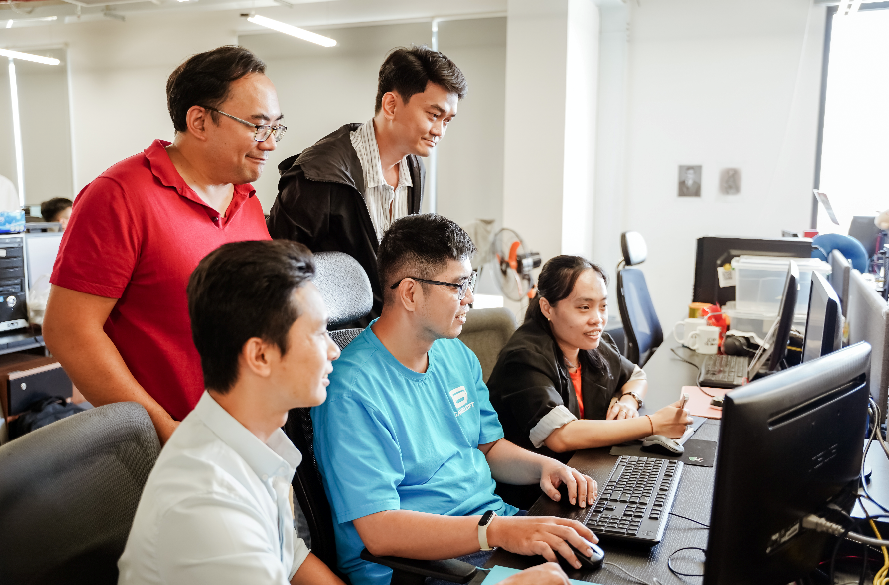 Từ “công xưởng” outsource đến trung tâm sáng tạo đa nền tảng - ảnh 3