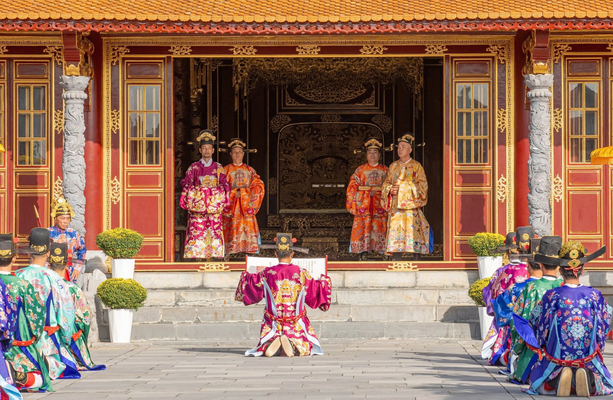 Trải nghiệm Tết cung đình qua Lễ Thiết triều Nguyên đán triều Nguyễn - ảnh 5