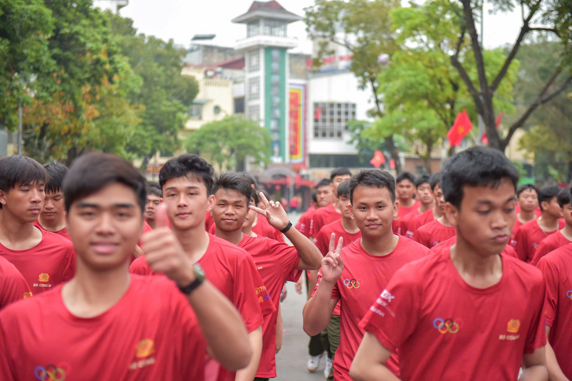 Hà Nội: Sôi nổi Ngày chạy Olympic vì sức khỏe toàn dân - ảnh 6