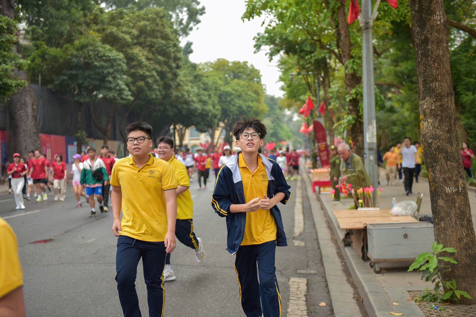 Hà Nội: Sôi nổi Ngày chạy Olympic vì sức khỏe toàn dân - ảnh 13
