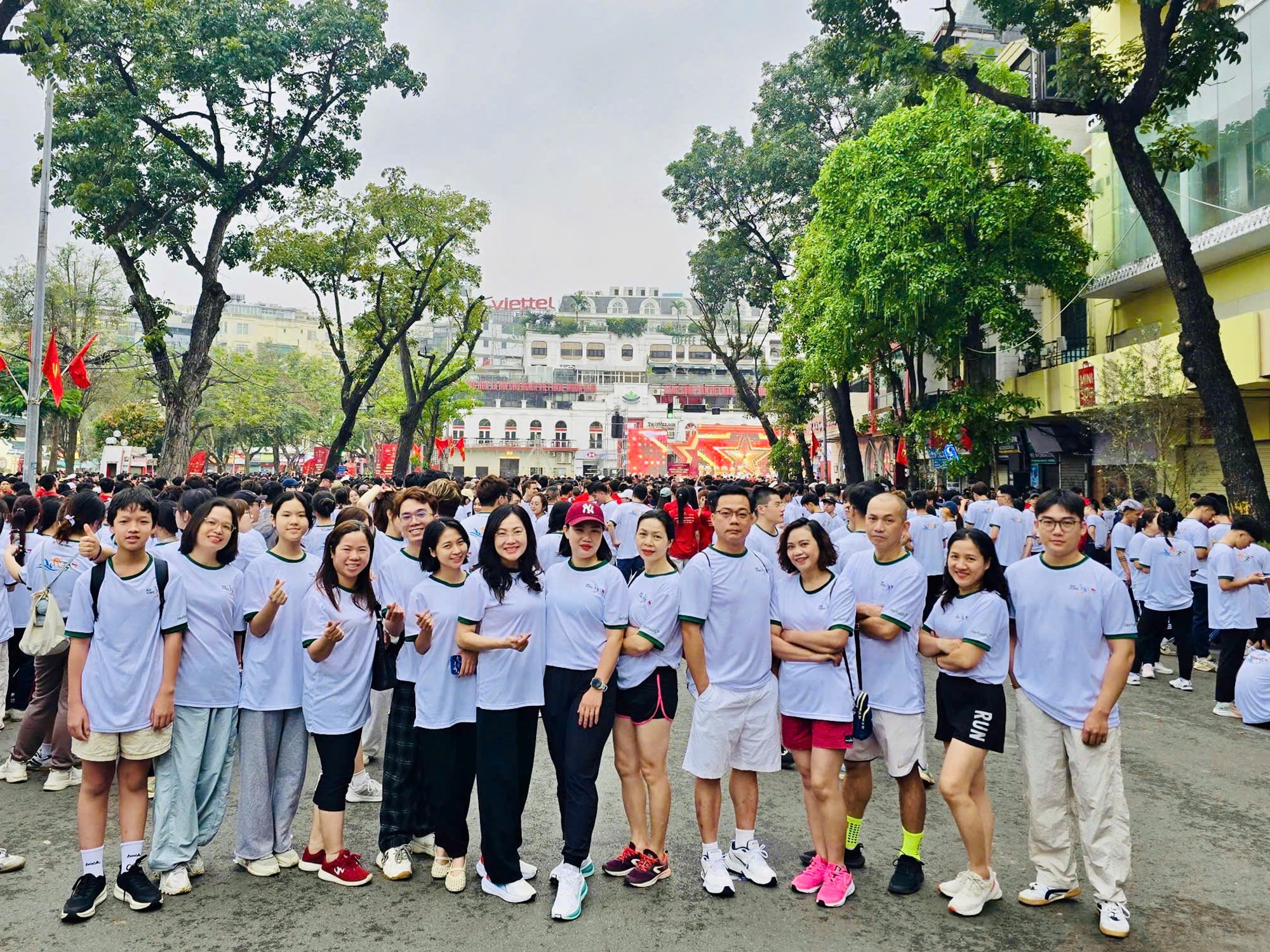 Hà Nội: Sôi nổi Ngày chạy Olympic vì sức khỏe toàn dân - ảnh 8