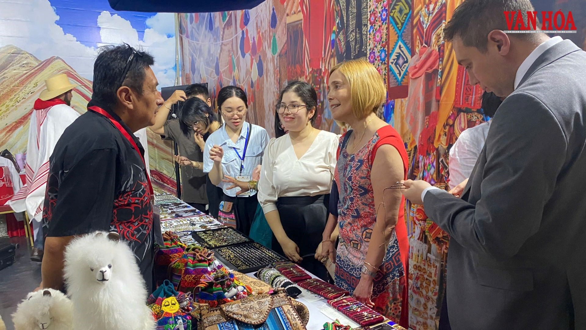 Lễ hội Văn hóa Thế giới tại Hà Nội 2026: Check-in không gian văn hóa toàn cầu  - ảnh 11