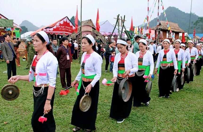 Hoạt động bảo tồn nghệ thuật cồng chiêng của đồng bào Mường ở Cúc Phương