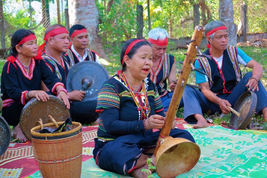 Thanh âm đại ngàn và văn hóa người Ca Dong ở Sơn Tây Quảng Ngãi