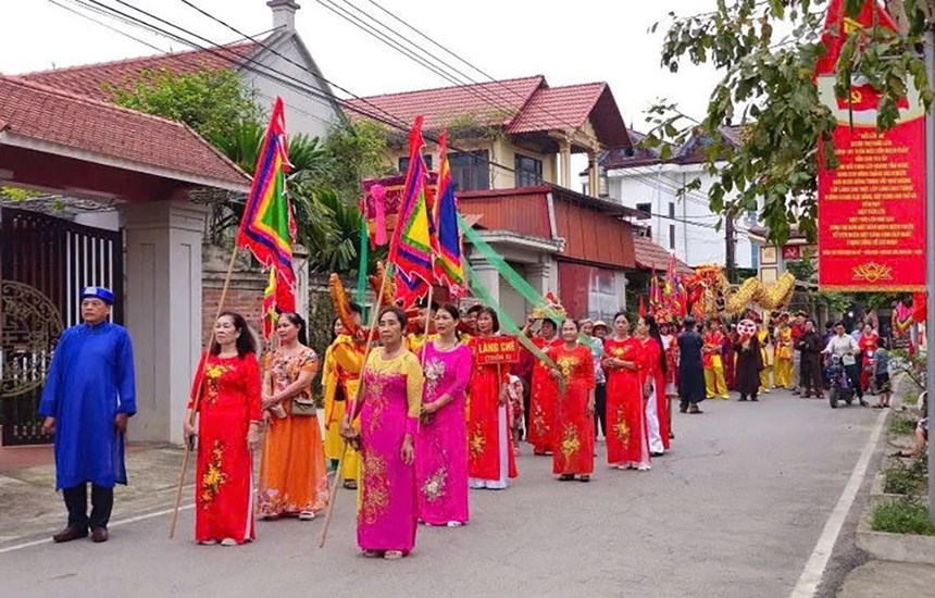 Emagazine: Thanh Hóa rực sắc hội làng - ảnh 3