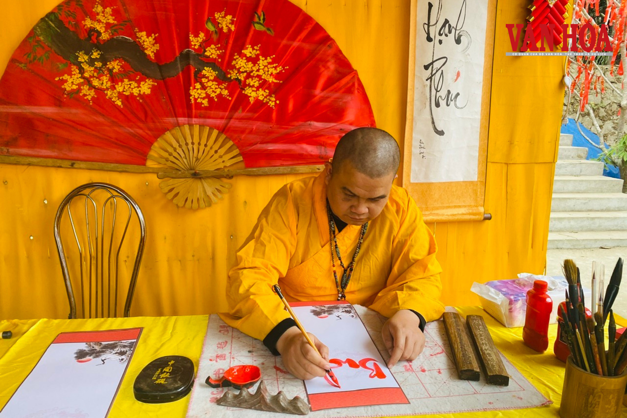 Từ chốn hoang vu, chùa đá cổ thu hút giới trẻ nhờ sư thầy triệu view - ảnh 11