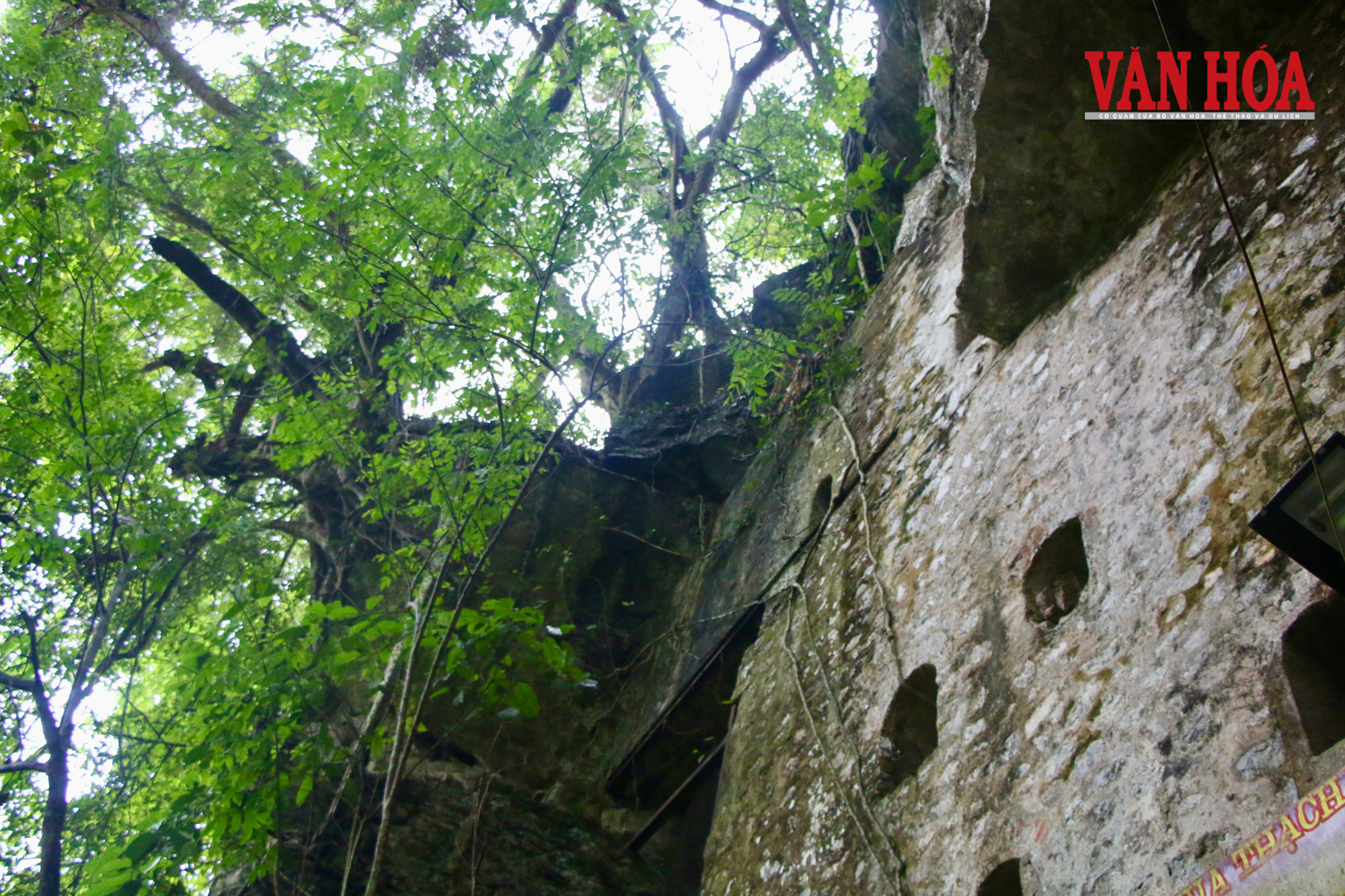 Từ chốn hoang vu, chùa đá cổ thu hút giới trẻ nhờ sư thầy triệu view - ảnh 6