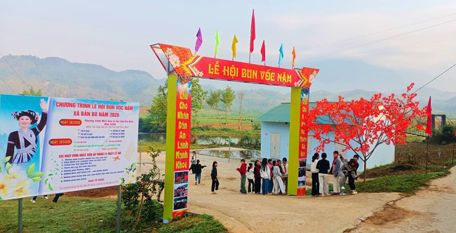 khong-gian-van-hoa-cac-dan-toc-tai-le-hoi