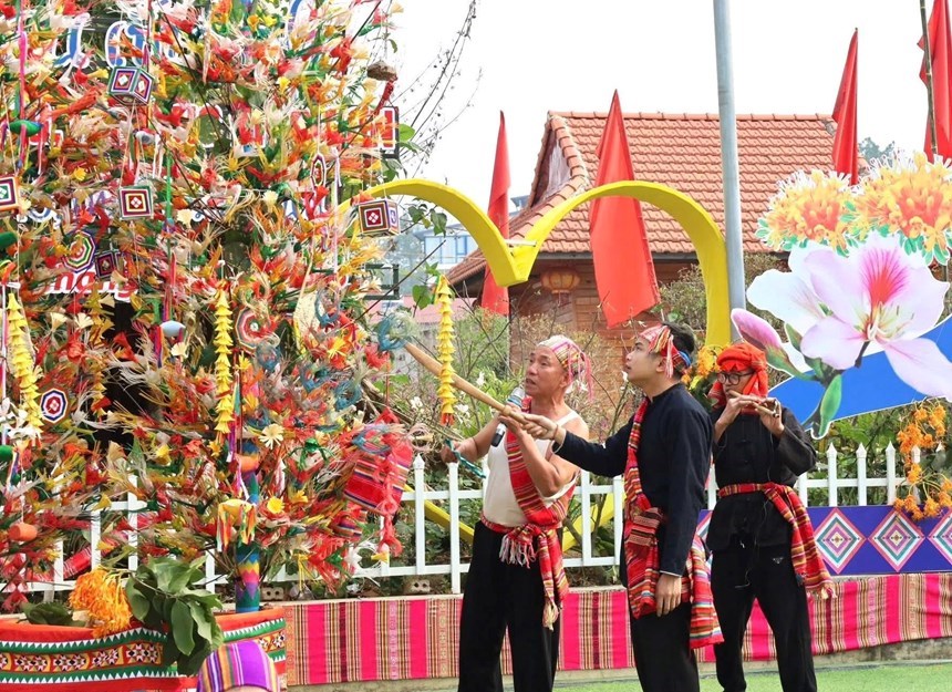 Emagazine: Vui hội “Hết Chá” với người Thái ở Mộc Sơn - ảnh 3