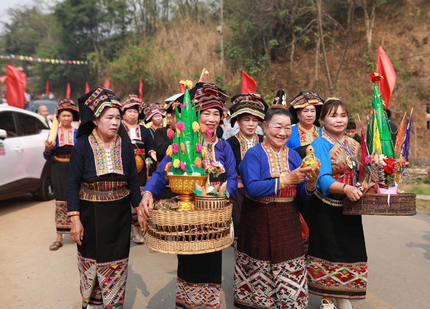 (Emagazine) Vui Tết “Bun Huột Nặm” với người Lào ở Núa Ngam - ảnh 2