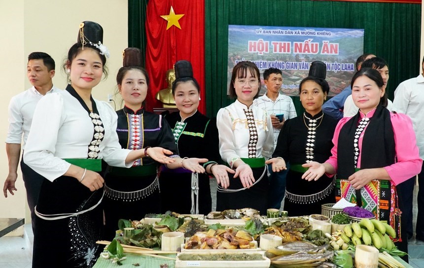 Lễ hội Láng Pang A góp phần phát triển du lịch cộng đồng Mường Khiêng