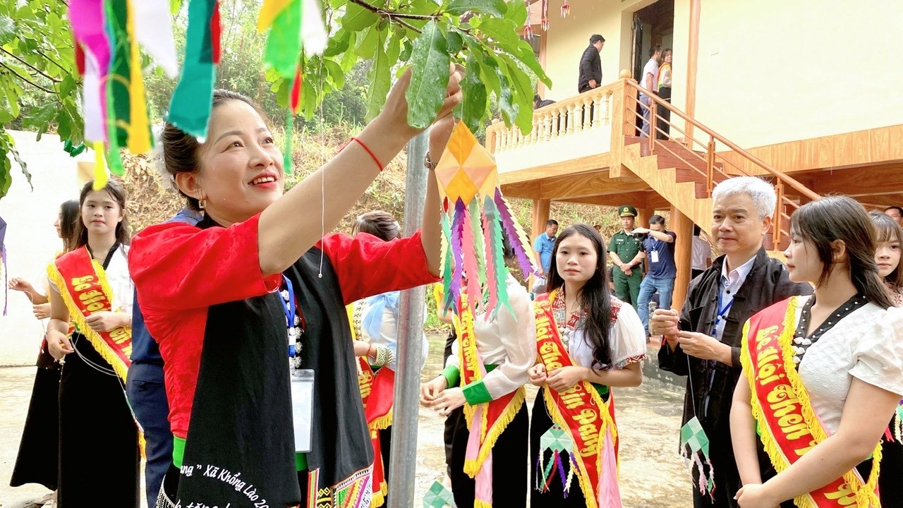 (Emagazine) Rộn ràng Lễ hội “Then Kin Pang” của người Thái ở Lai Châu - ảnh 16