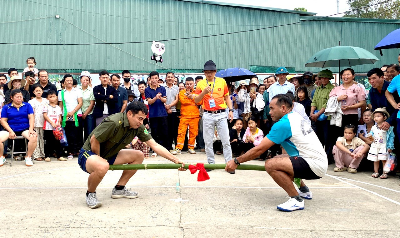 (Emagazine) Rộn ràng Lễ hội “Then Kin Pang” của người Thái ở Lai Châu - ảnh 18