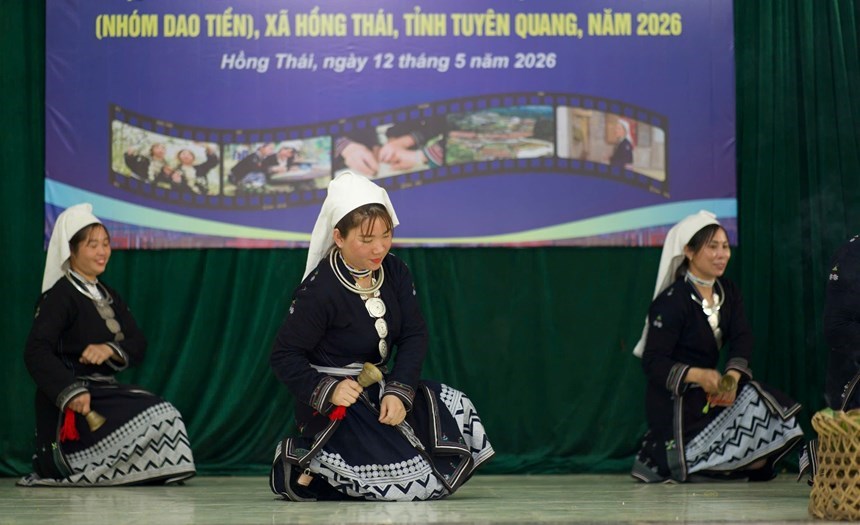 (Emagazine) Người Dao Tiền ở Khâu Tràng giữ nghề dệt truyền thống - ảnh 4