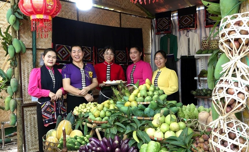 (Emagazine) Về Yên Châu trải nghiệm lễ hội xoài sôi động, giàu bản sắc văn hóa - ảnh 10