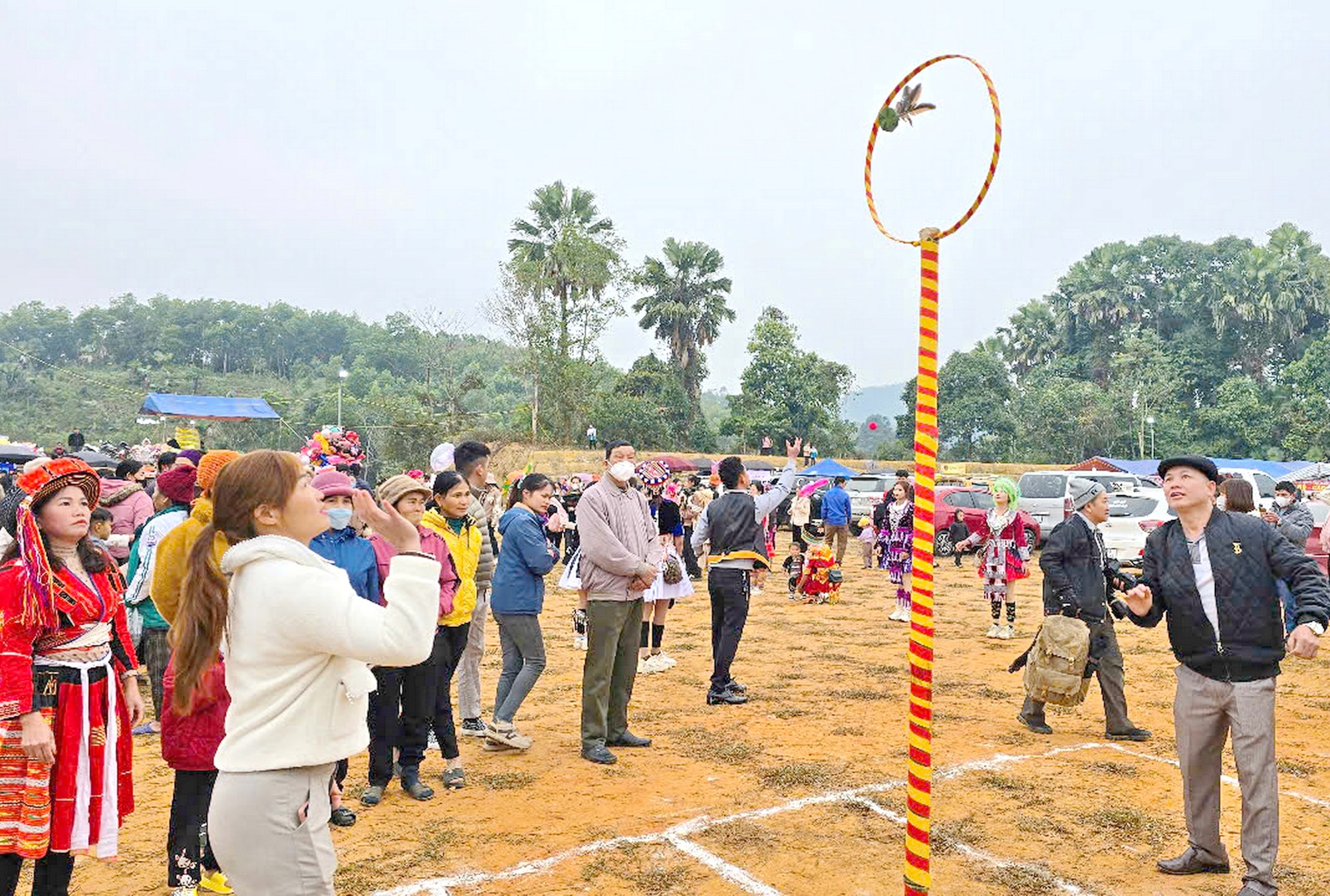 Lên vùng cao vui hội mùa Xuân - ảnh 8