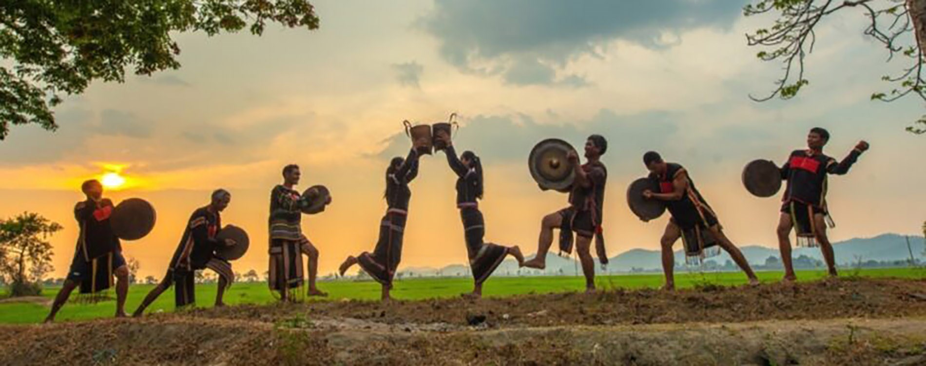 Sân chơi văn hóa cồng chiêng giúp thanh thiếu nhi Gia Lai gắn kết và gìn giữ di sản