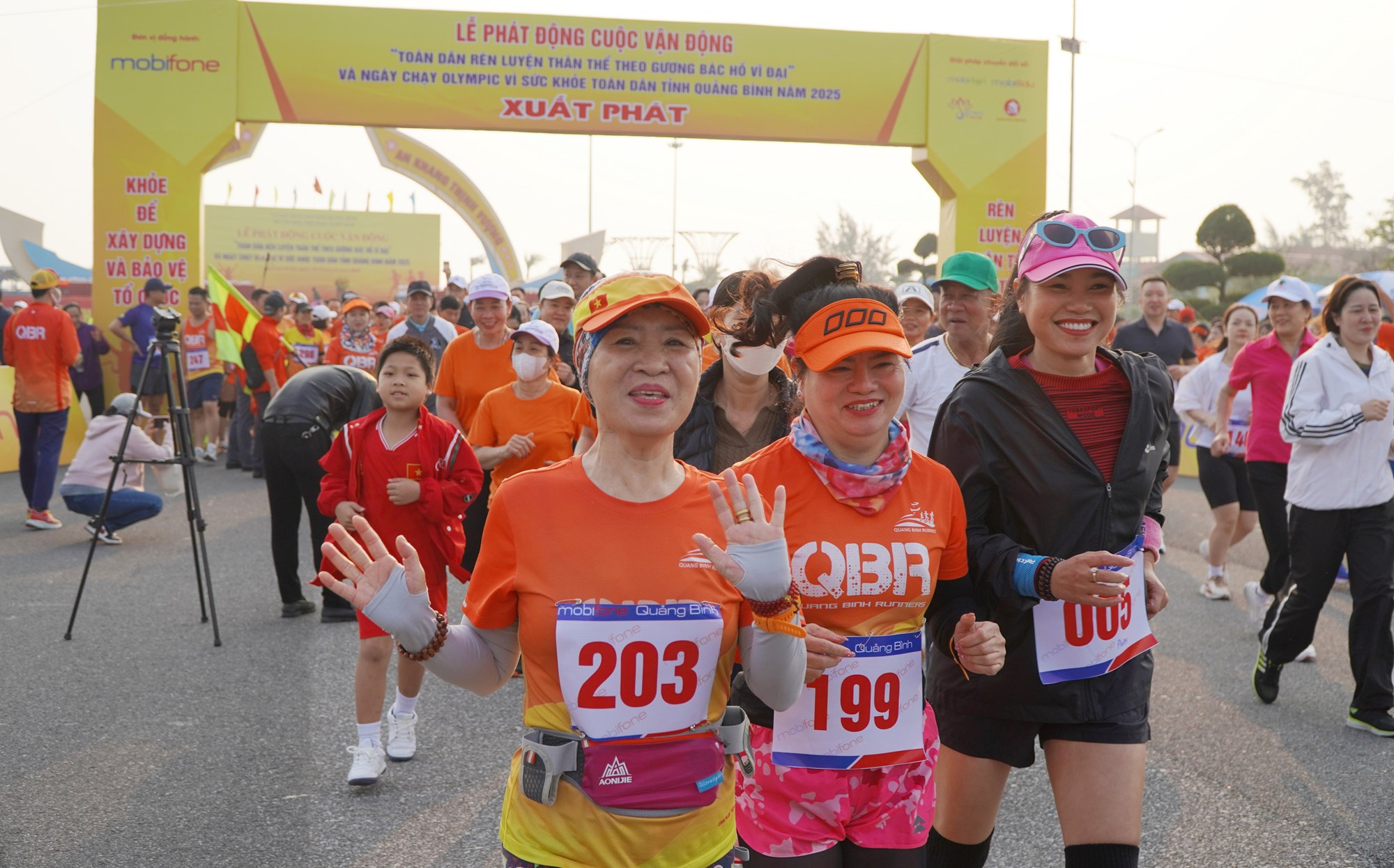 1.500 người tham gia Ngày chạy Olympic - ảnh 5