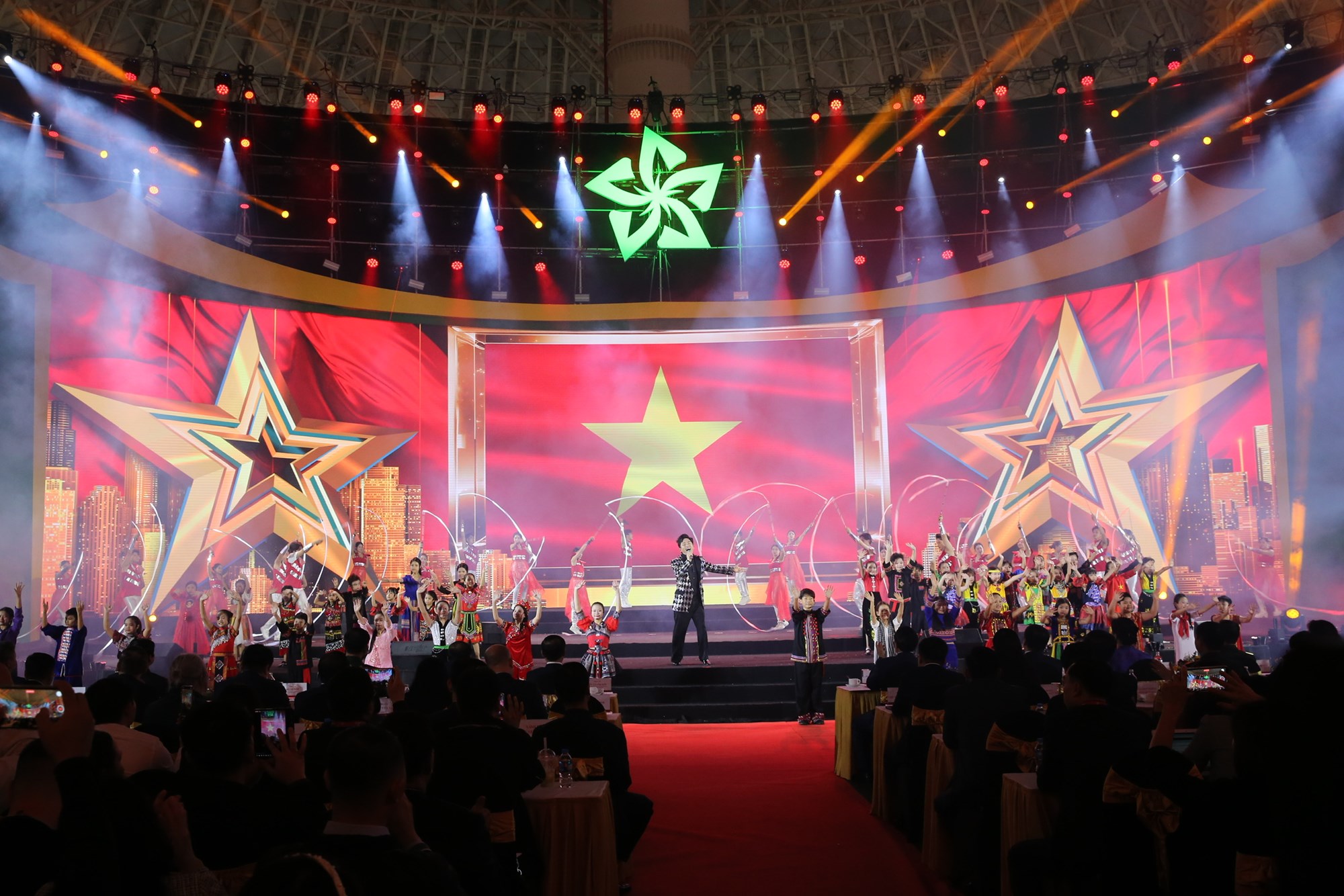 Khép lại hành trình sôi động, mở ra kỳ vọng mới - ảnh 9