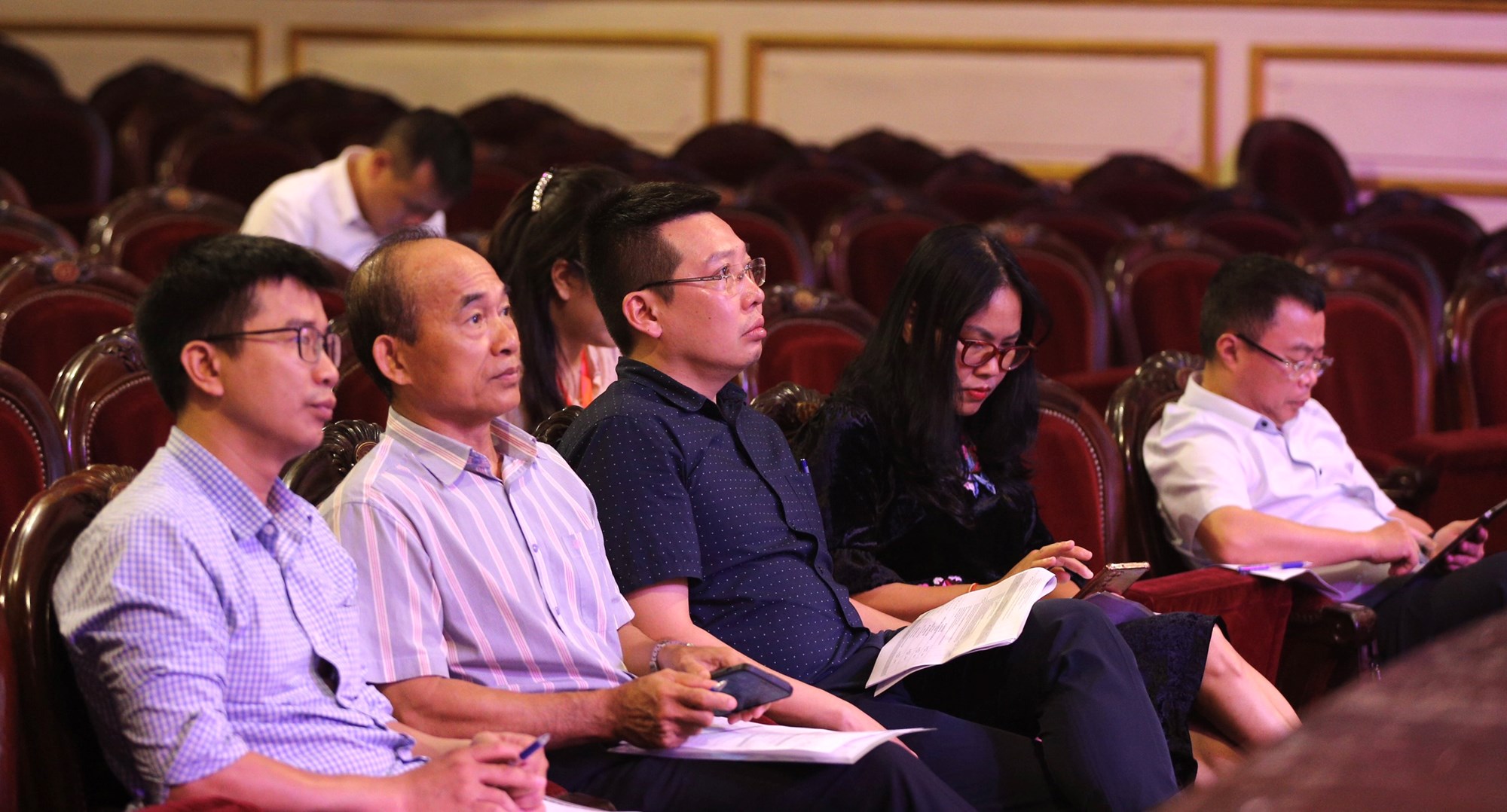 Sẵn sàng ngân vang khúc tráng ca thi đua ái quốc - ảnh 1