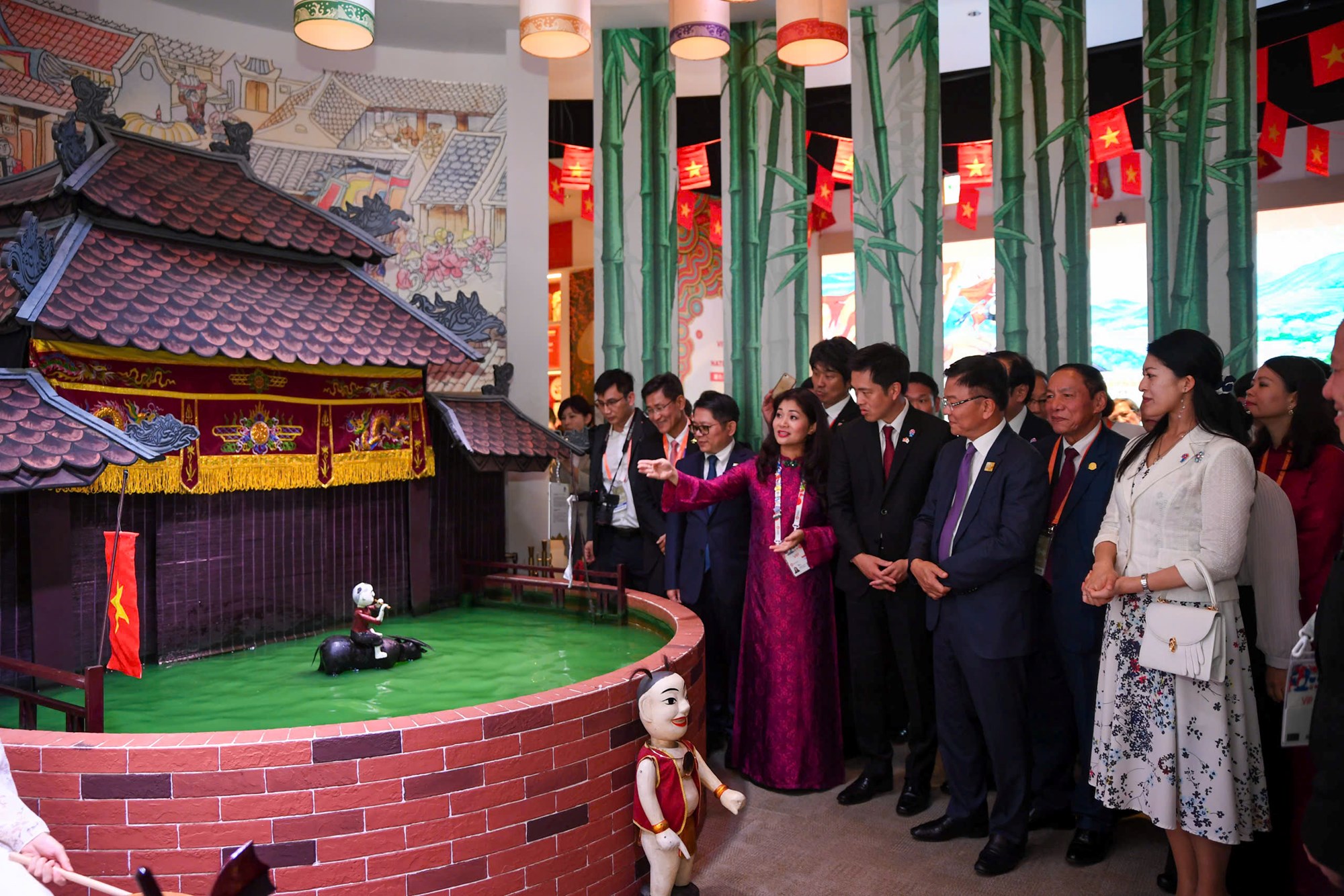 Nhà triển lãm Việt Nam là nơi hội tụ tinh hoa văn hóa, thể hiện khát vọng vươn lên của dân tộc - ảnh 6