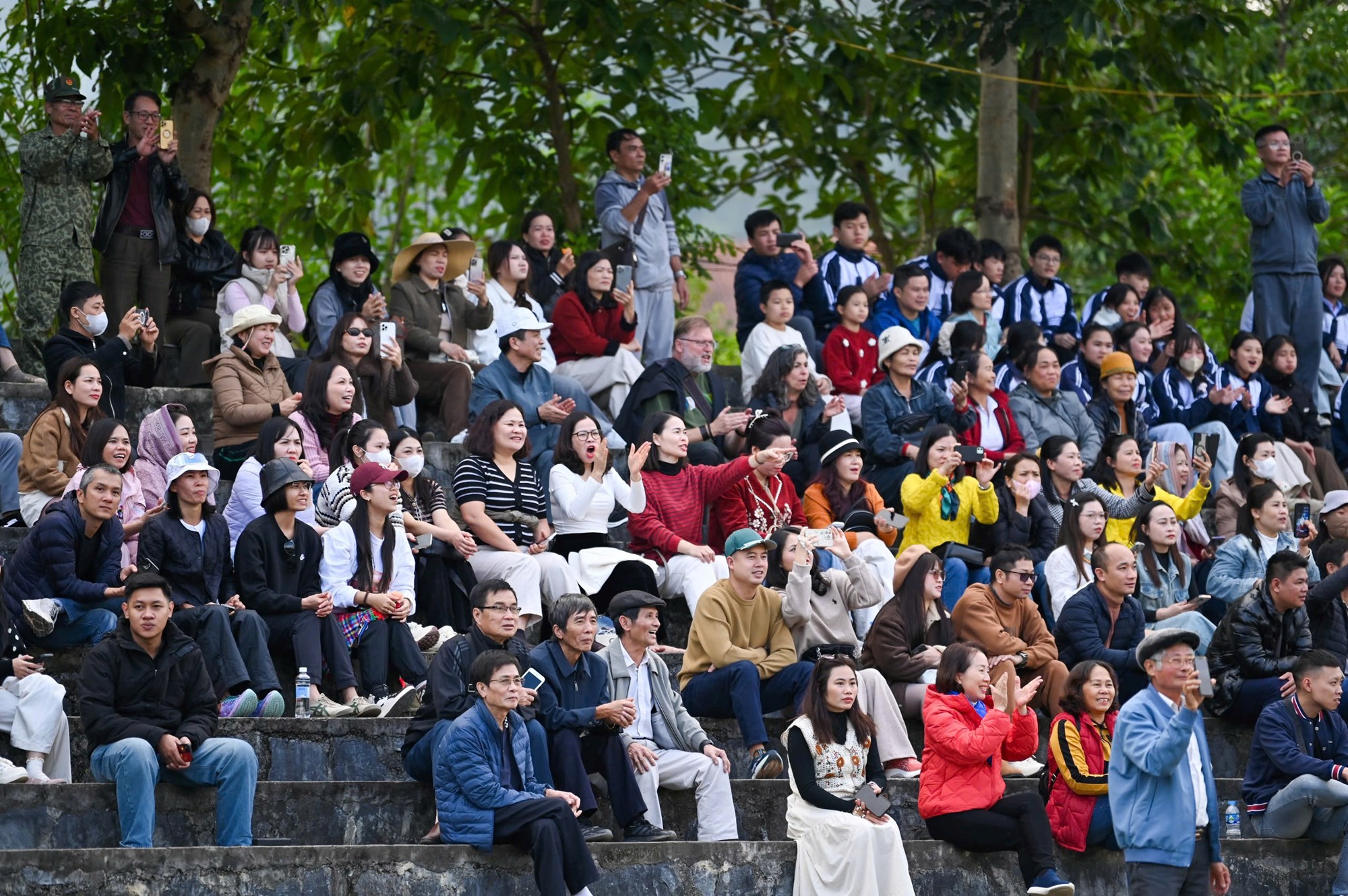 Mãn nhãn với Giải đua ngựa hàng tuần Bắc Hà - ảnh 10