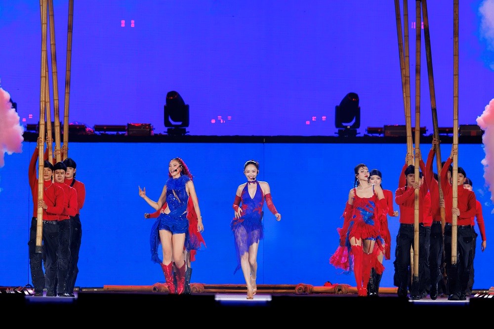 Dàn “anh tài, chị đẹp”, tân binh bùng nổ cùng 60.000 khán giả - ảnh 9