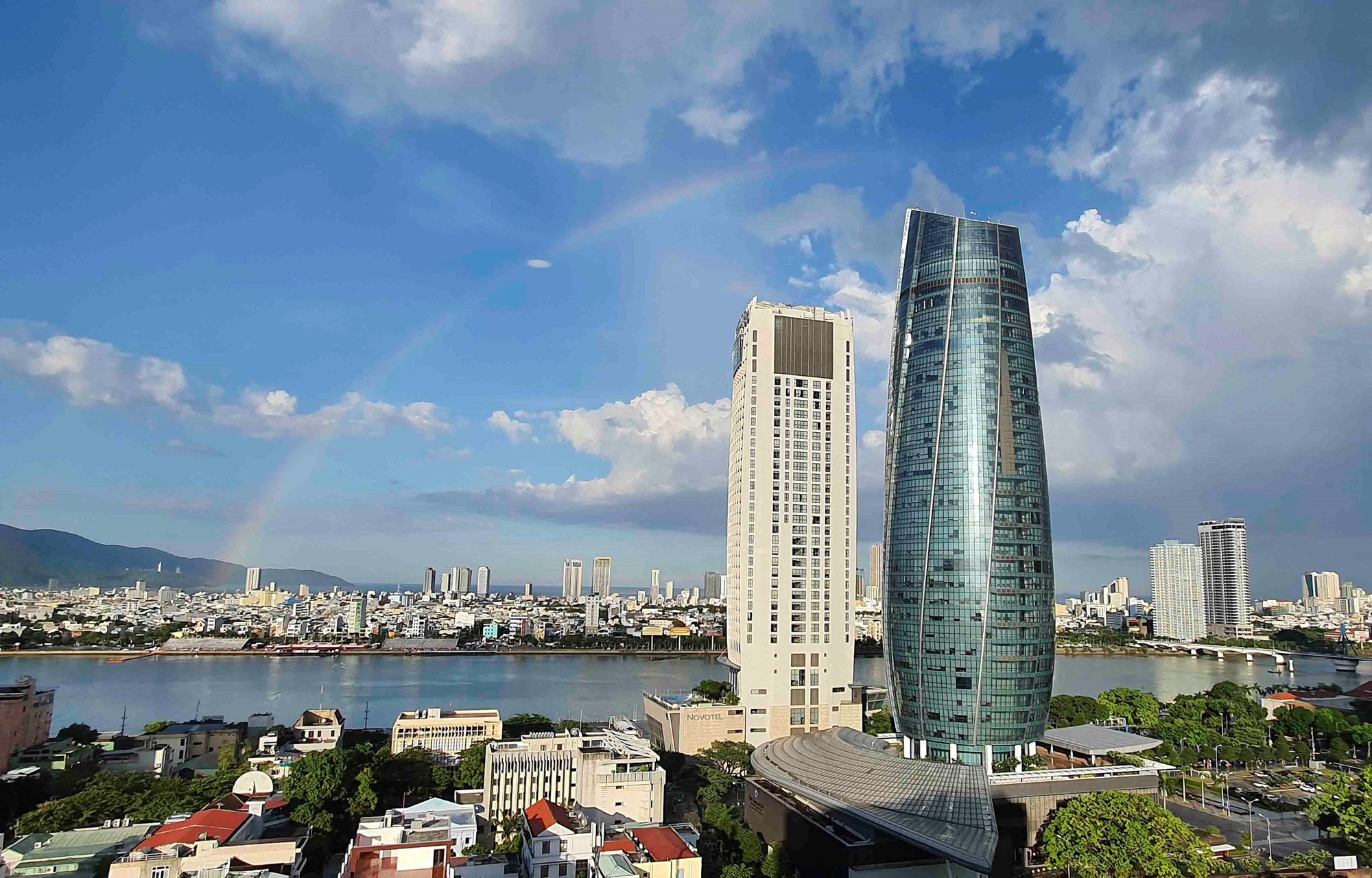 Ngày đầu vận hành chính quyền 2 cấp ở Đà Nẵng: Thông suốt, ổn định - ảnh 14