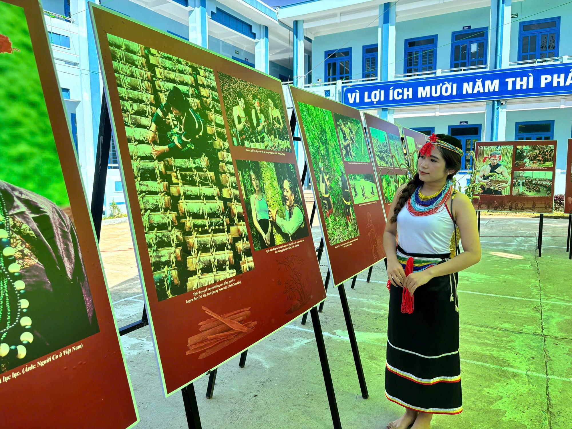 (Emagazine) Không gian văn hóa đồng bào Cor - Di sản sống giữa đại ngàn - ảnh 4
