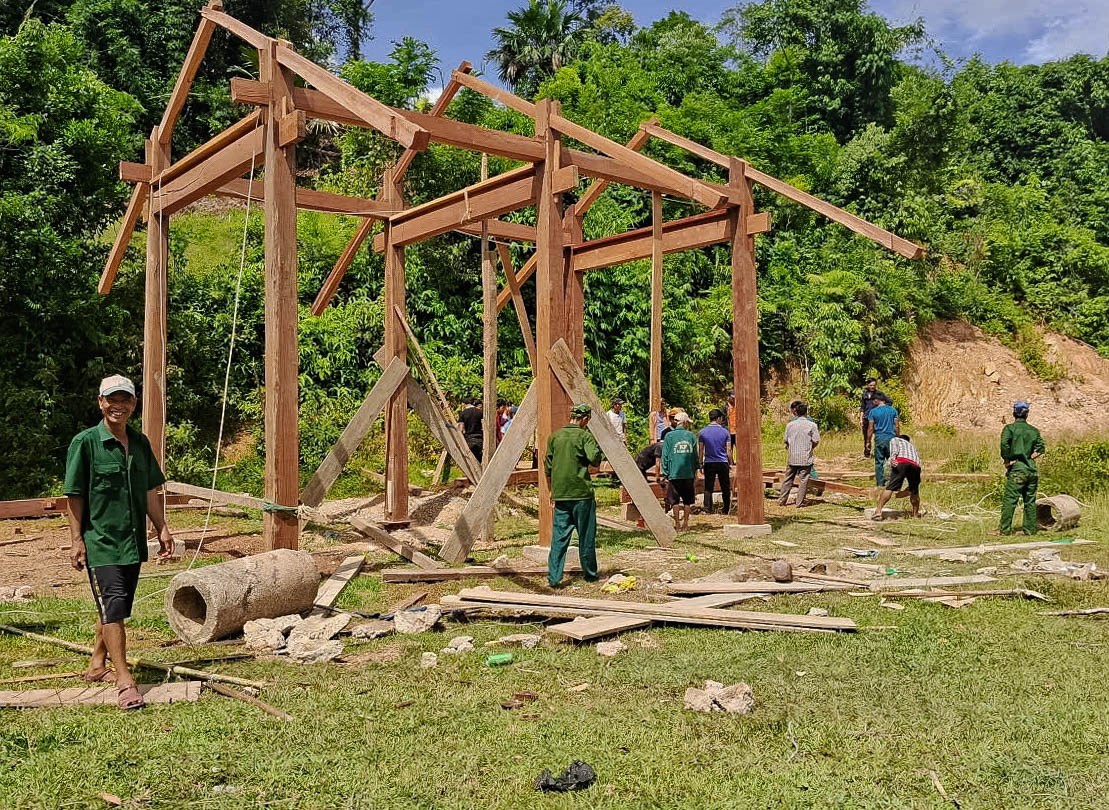 Biên phòng Quảng Trị căng mình giúp dân ứng phó bão số 5 - ảnh 7