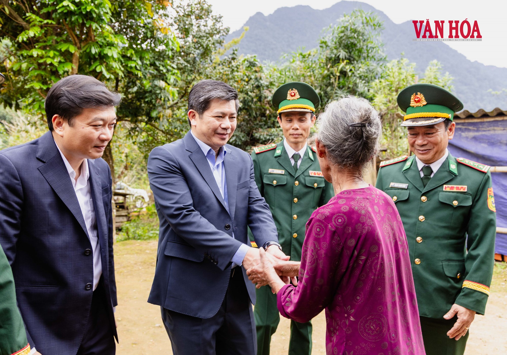 Quảng Trị: Xuân Biên phòng - Ấm lòng đồng bào Rục - ảnh 2