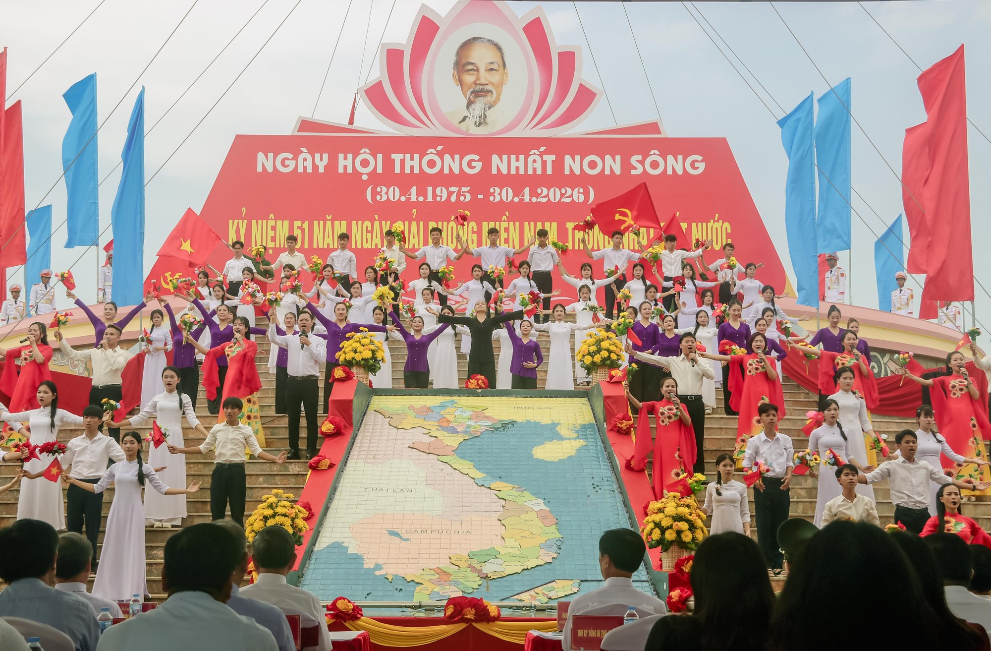 Hành trình tri ân và khát vọng hòa bình - ảnh 6