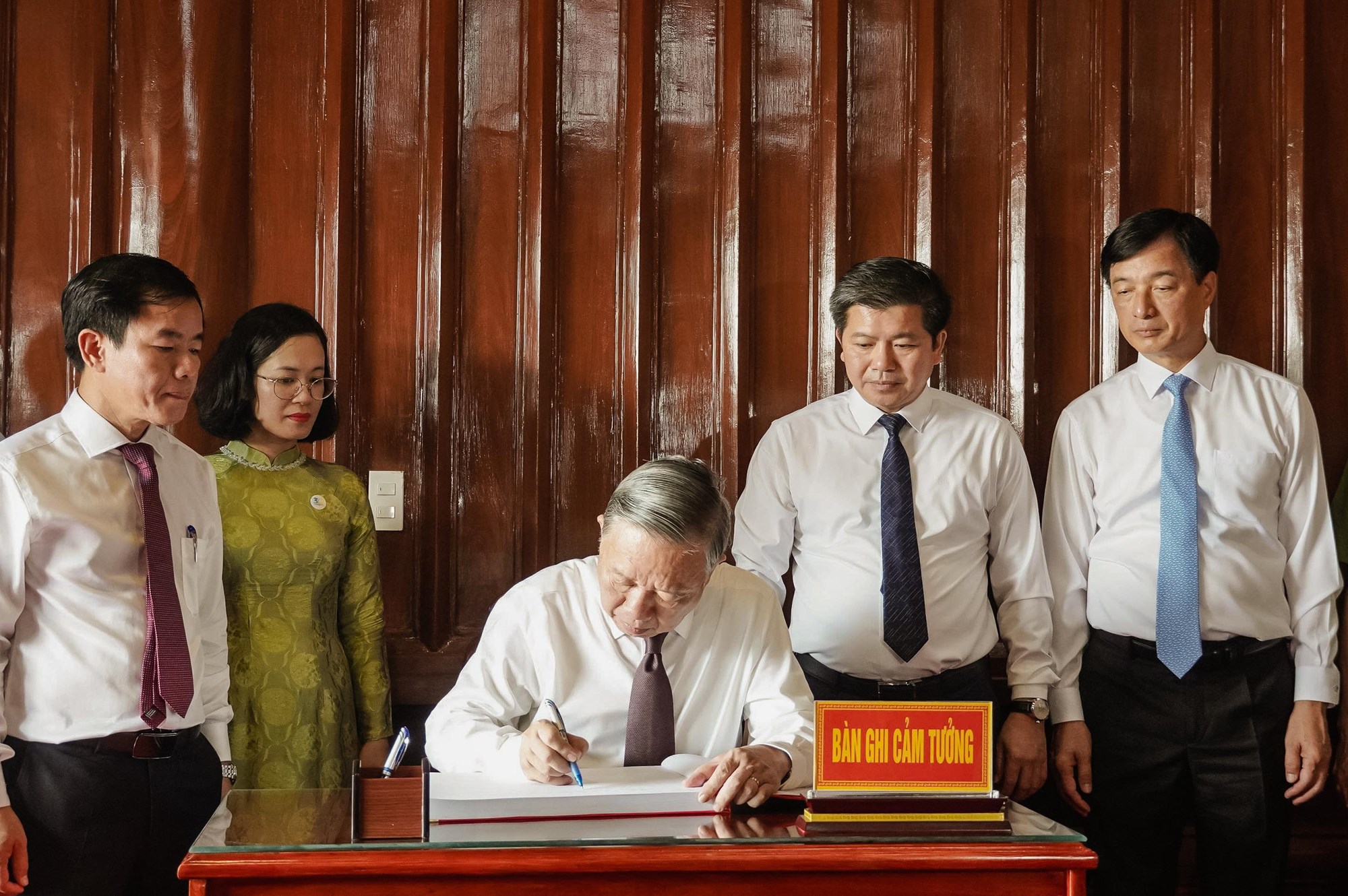 Hành trình tri ân và khát vọng hòa bình - ảnh 5