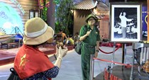 Chiến sĩ cụ Hồ năm xưa với nhiều trải nghiệm tại Triển lãm Thành tựu đất nước