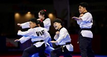 Võ sĩ Taekwondo Nguyễn Xuân Thành chia sẻ cảm nhận khi nhận  tấm HCV đầu tiên tại SEA Games 33