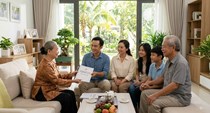 Trao tài sản cho con thế nào để tuổi già không mất chỗ dựa?