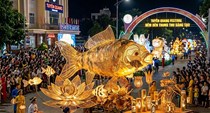 Chiếc đèn Trung thu: Sản phẩm văn hóa đến thương hiệu sáng tạo địa phương