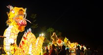 Chiêm ngưỡng những mô hình đèn lồng khổng lồ ở Tam Chúc