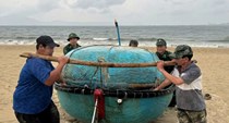 Hối hả ứng phó bão số 5
