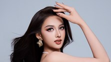 Á hậu Thu Ngân ghi điểm tại phần thi swimsuit Miss Intercontinental
