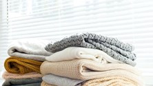 Bỏ túi 5 mẹo bảo quản áo len vào mùa đông